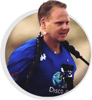 Head shot of tightrope walker Nik Wallenda